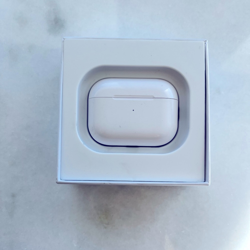Apple AirPods Pro 2nd gen.